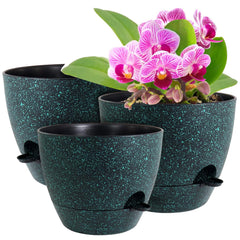WSMKSZ front view of three speckled self-watering planters showing sizes and finish