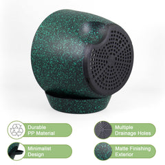 WSMKSZ detailed shot of mesh drainage to prevent excess water at roots