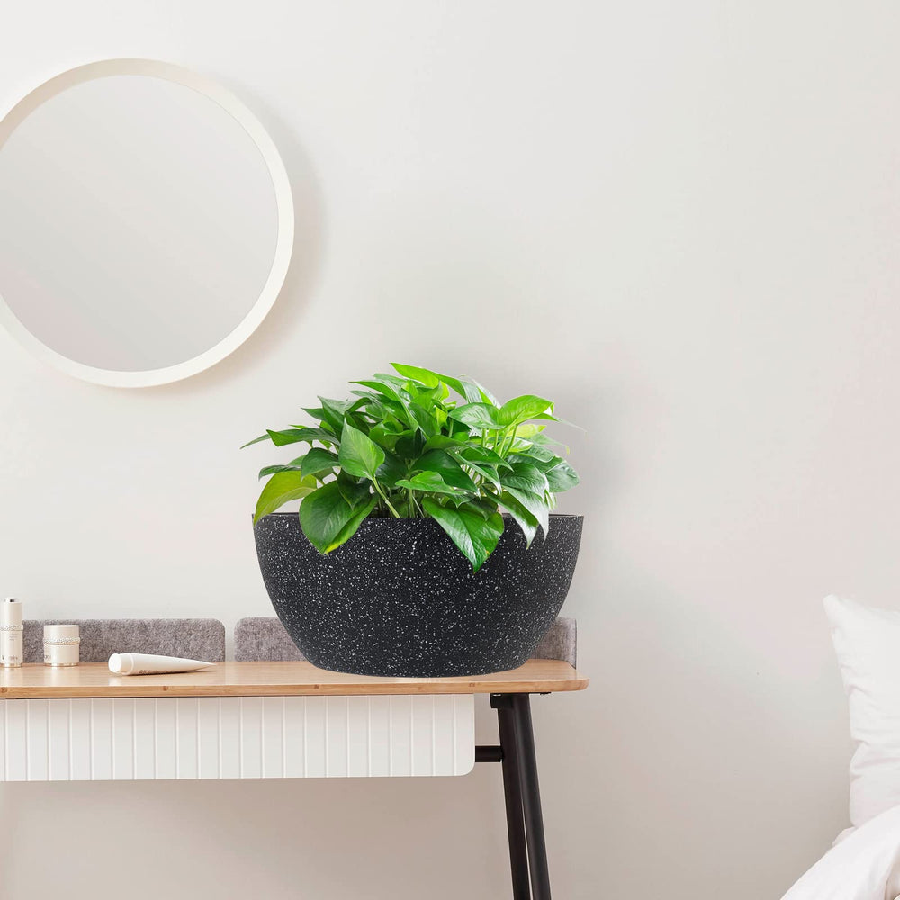 WSMKSZ planter beside chair to show 13-inch scale and suitable plant size