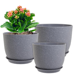 WSMKSZ front view of three speckled grey pots showing sizes and streamlined design benefit
