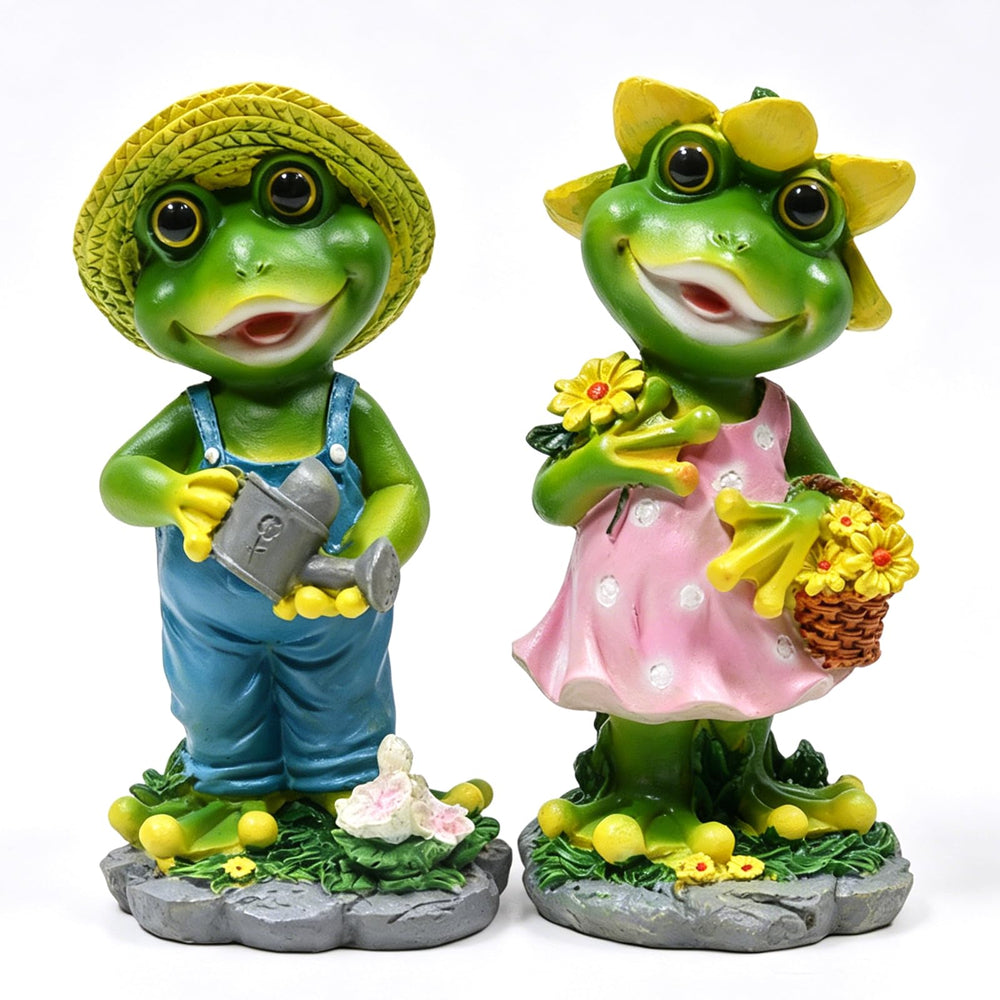 WTREEW frog couple front view showing cheerful pair and instant garden charm
