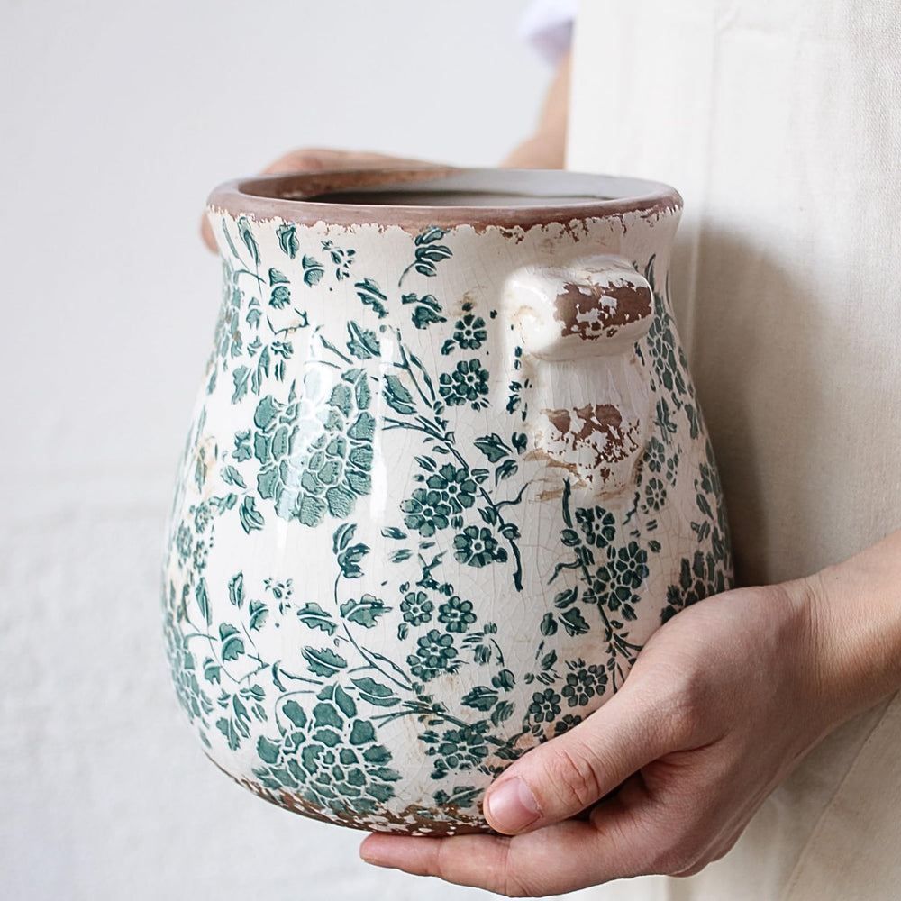 Xiaan Jiaju group vignette styling multiple planters for cohesive decor