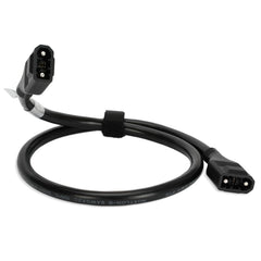 Xiozugibi XT150 front connector showing secure fit and reliable contact