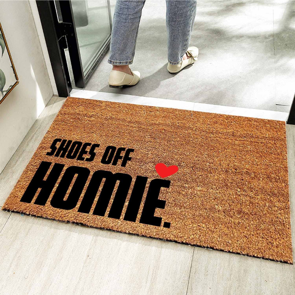 xlqhyh doormat on porch with shoes being wiped reduces indoor tracked dirt
