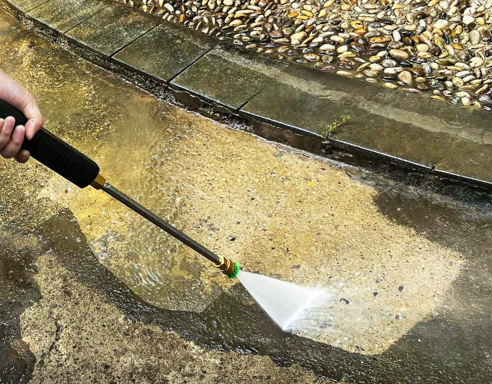 YAMATIC wand cleaning a car showing extended reach and efficient cleaning benefit