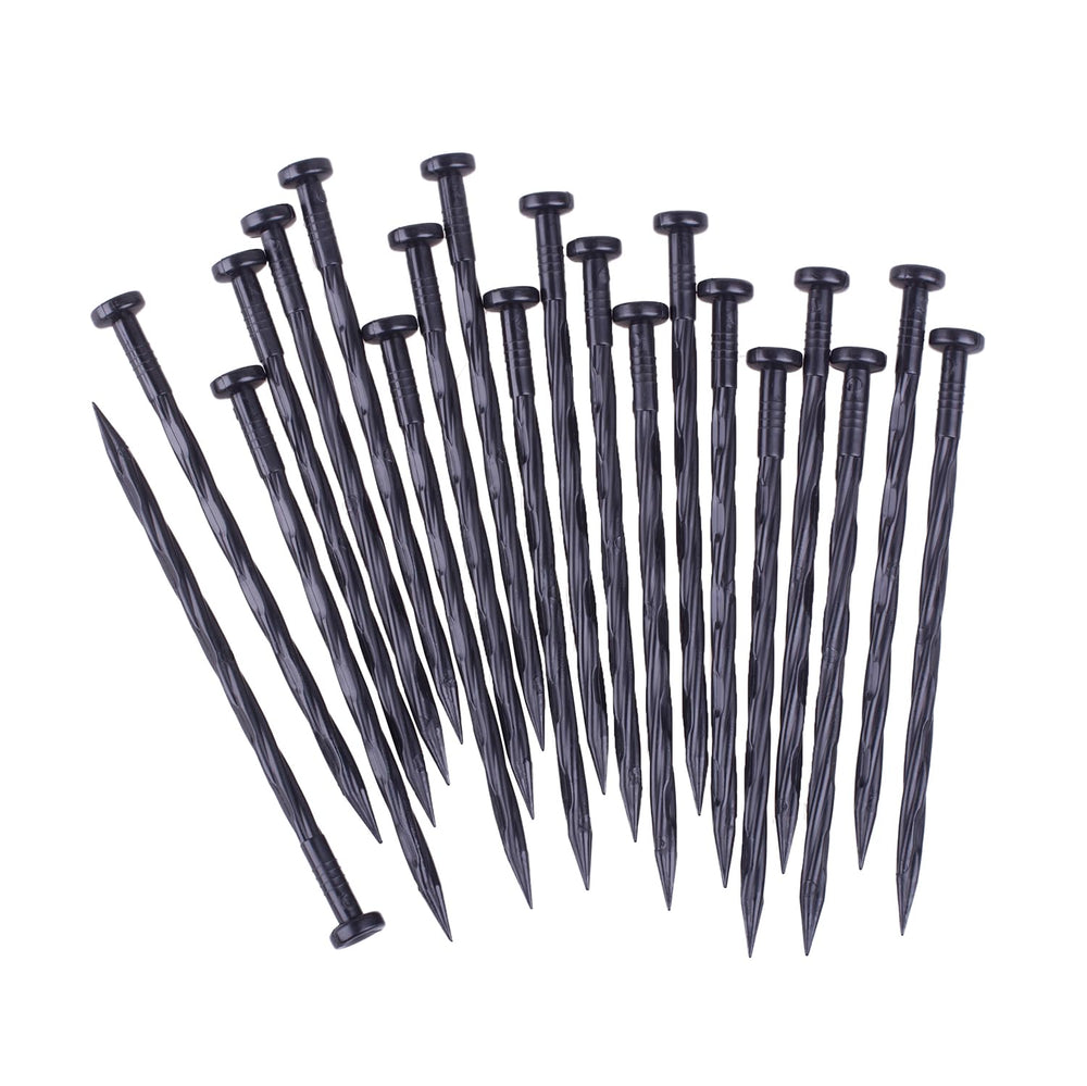 YANEYRIE front packaging showing 300 black 8-inch anchoring spikes and quantity benefit