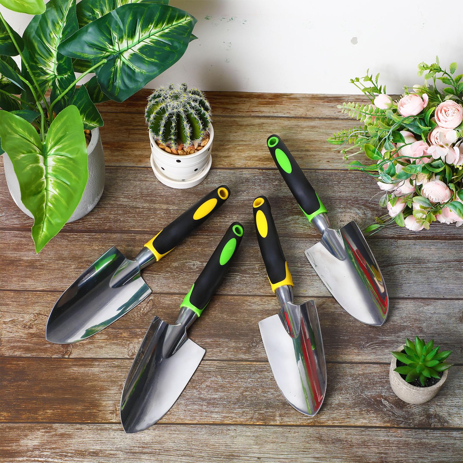 Yaocom trowel in use planting seedlings demonstrating precise digging control