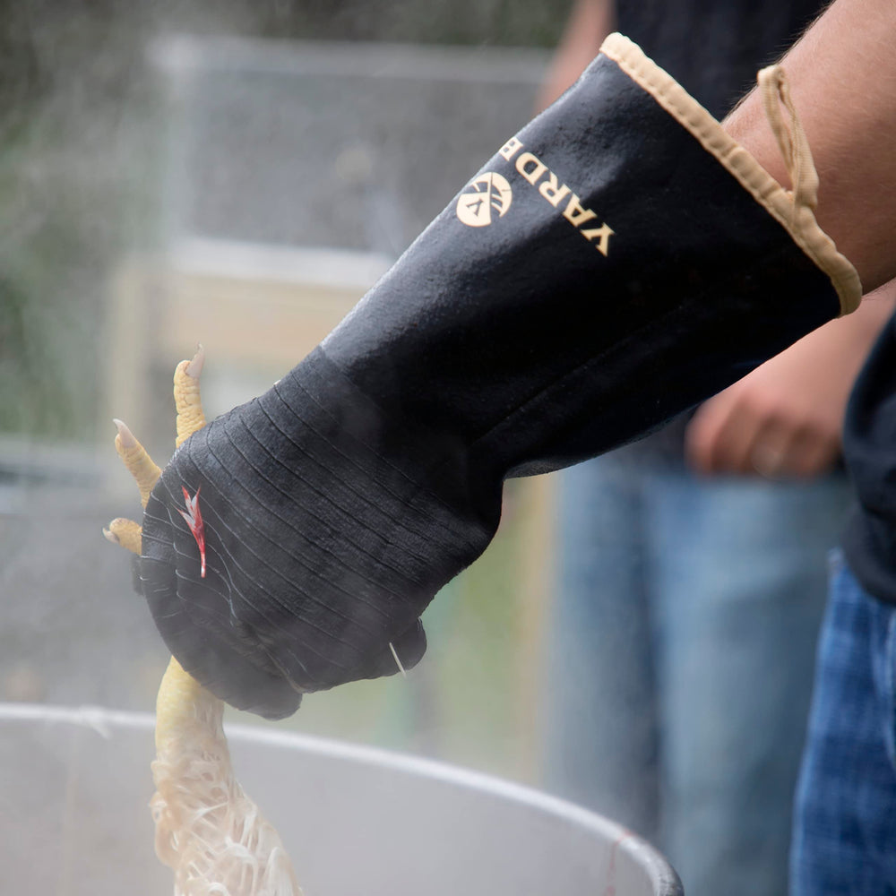 Yardbird extra long cuff detail protecting forearm from splashes