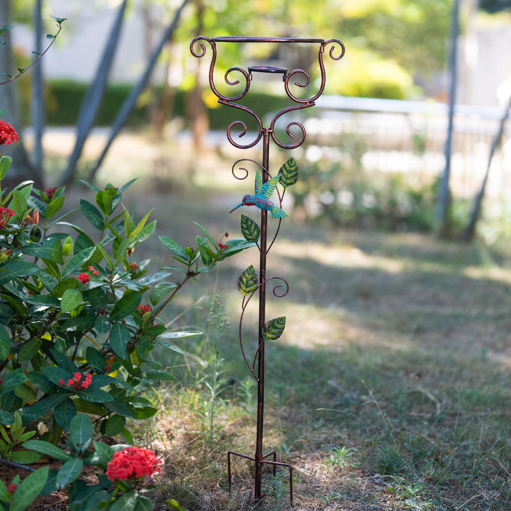 YELENEW patio container display illustrating versatile placement and style