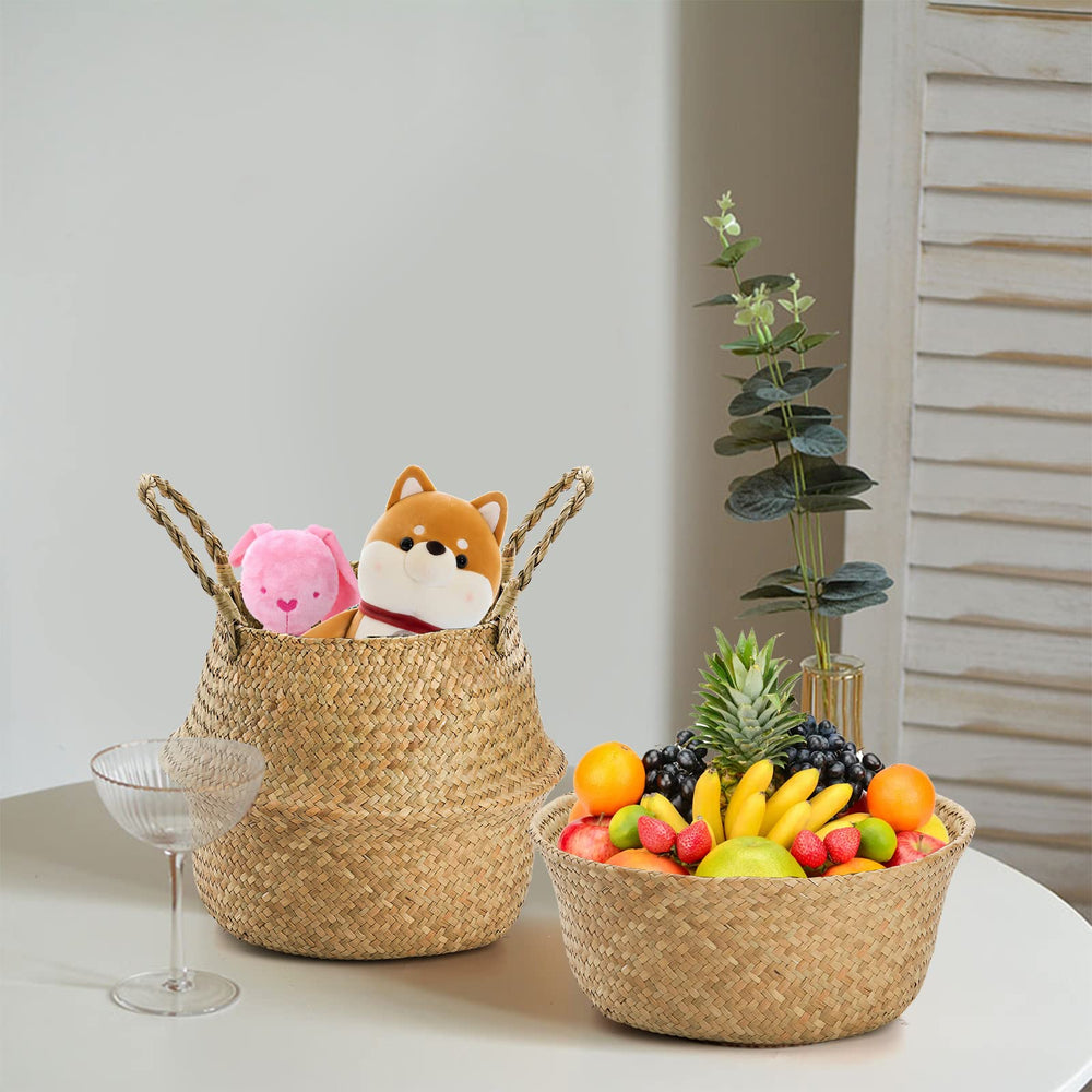 Yesland used as picnic and beach bag conveying portability and casual style