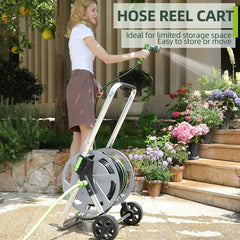 YESTAR close-up of easy-turn crank for faster, controlled hose winding