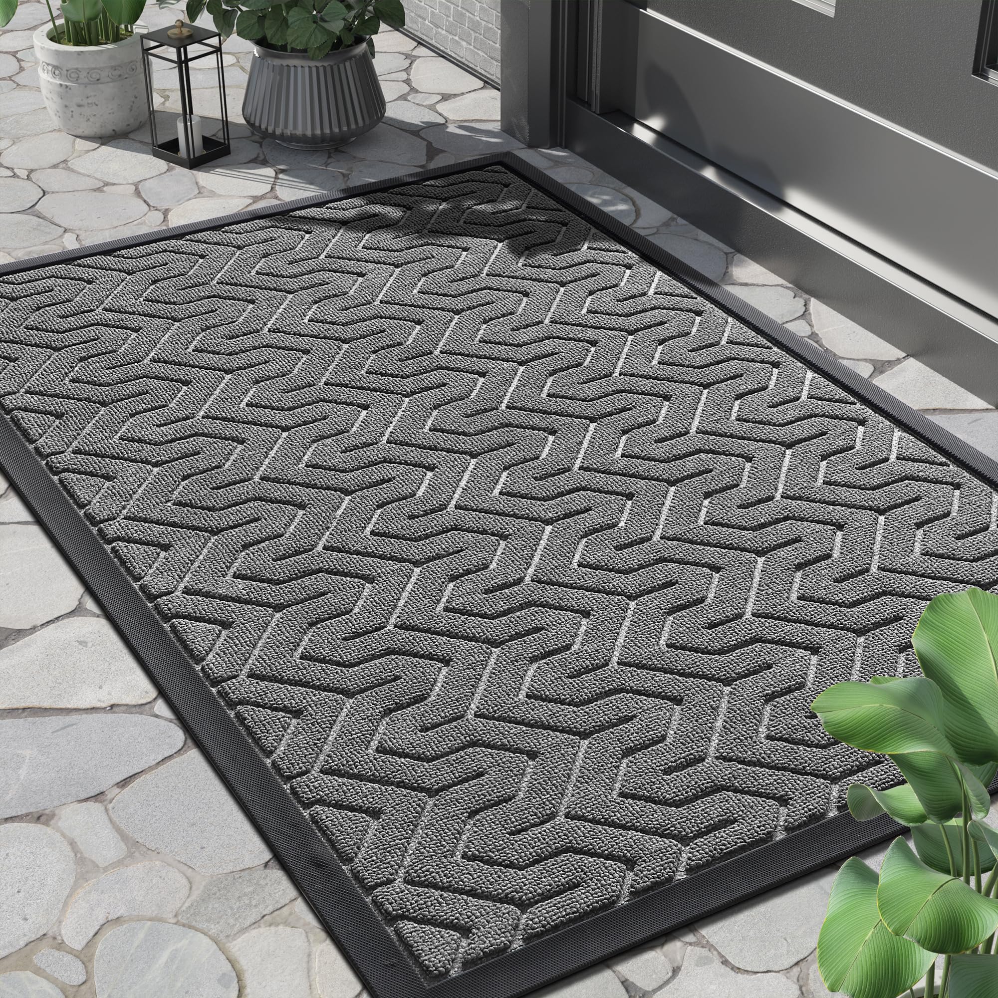 Yimobra front view of 36x24 grey mat showing clean curb appeal benefit