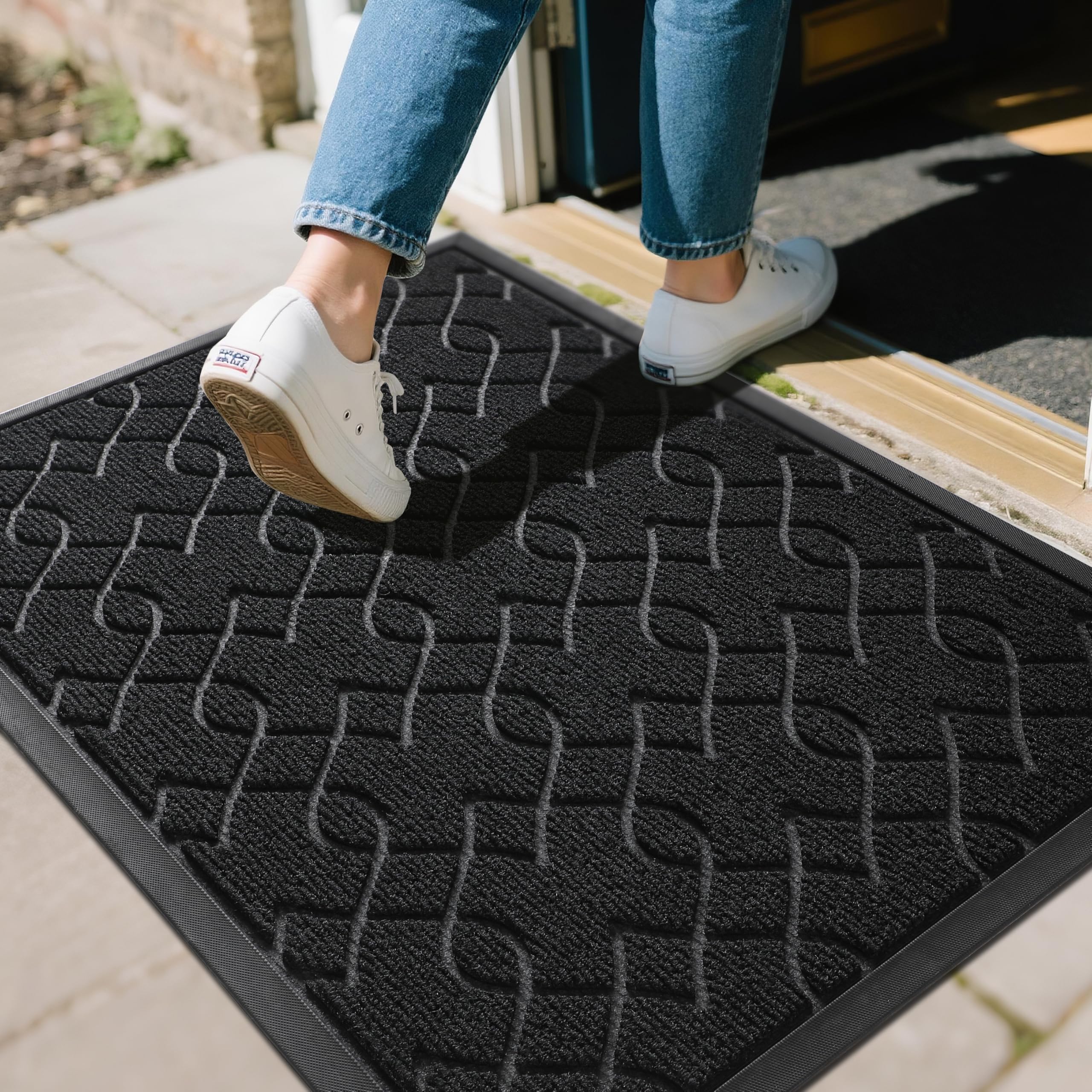yimobra front view door mat showing full 36x24 coverage and protective benefit