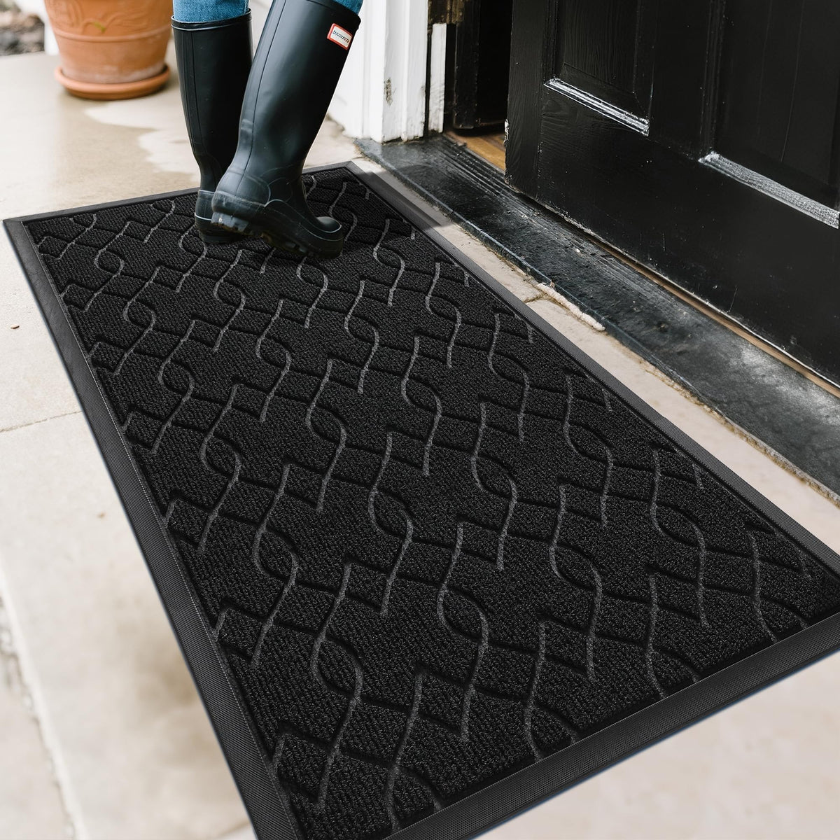 Yimobra front view large door mat showing full size and curb appeal