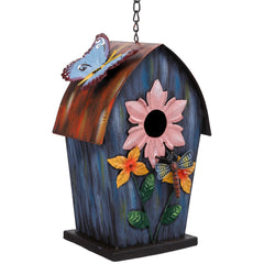Yinns front view metal birdhouse showing decorative, weatherproof shelter