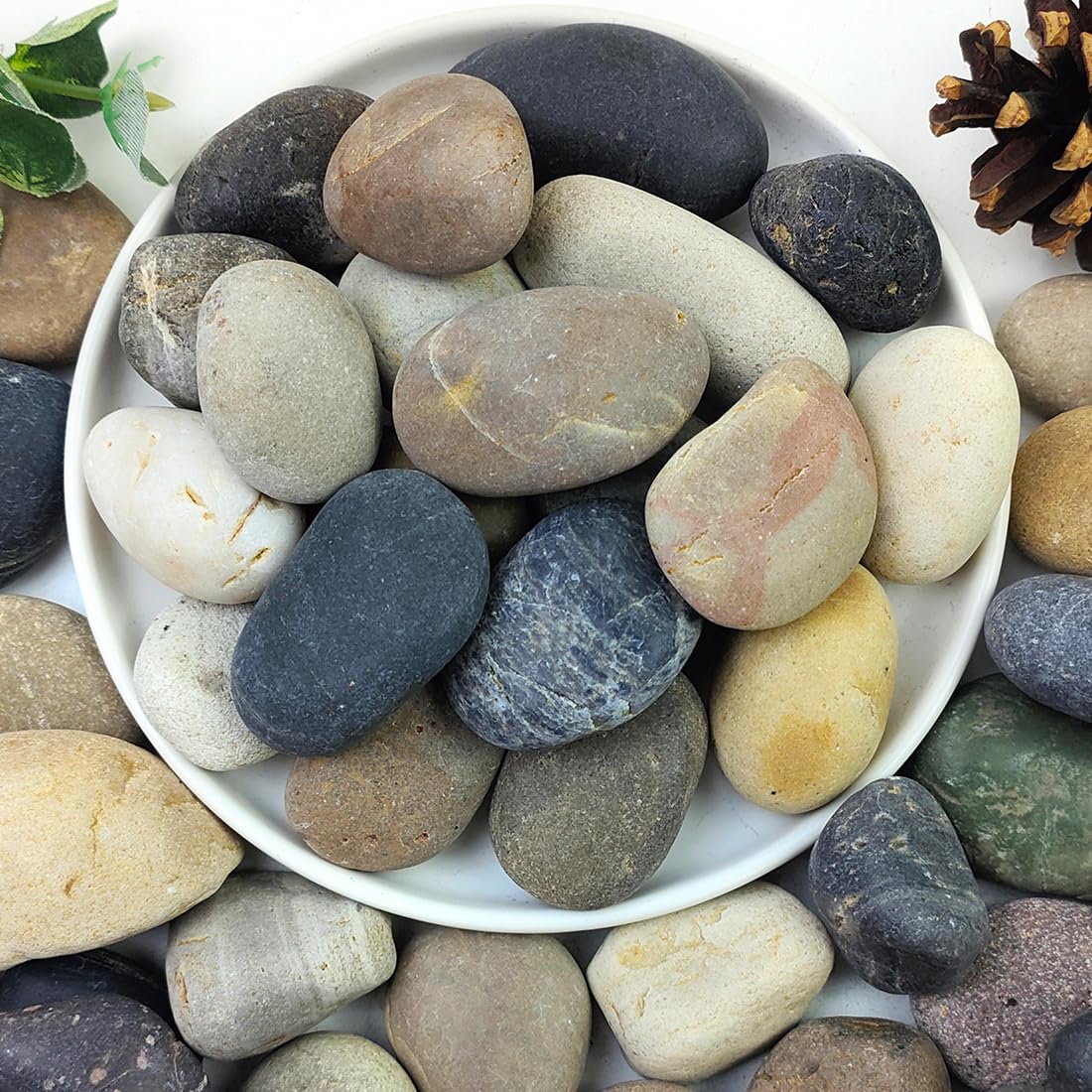 YISZM front of bag showing 40 lb natural river rocks for landscaping
