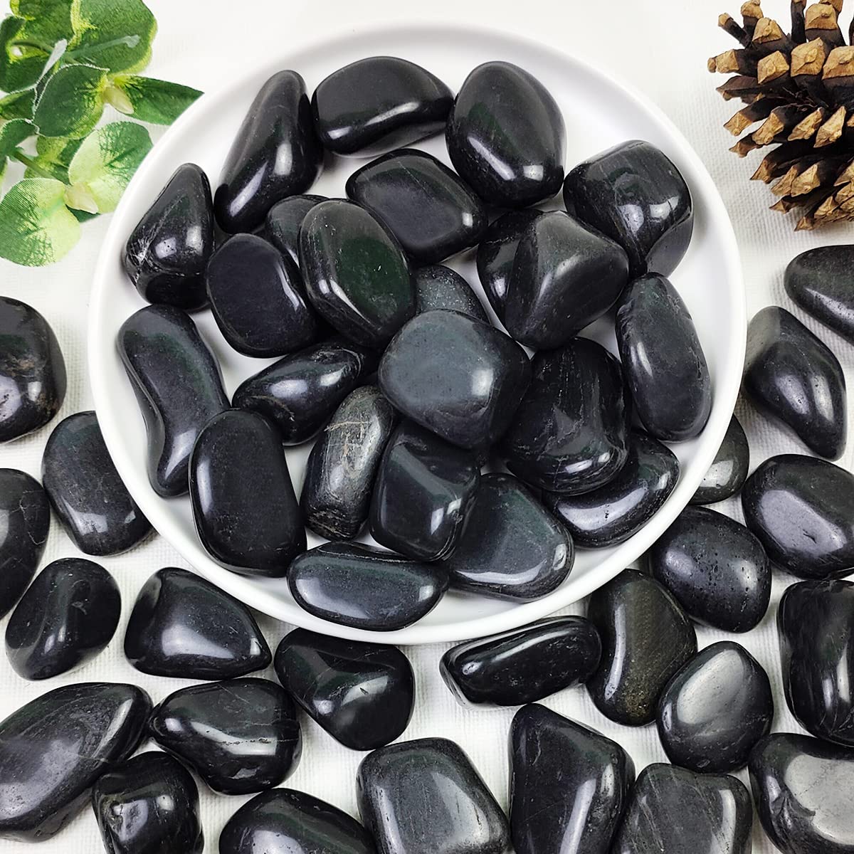 YISZM front view 10lb bag showing polished black river pebbles and clear packaging benefit display