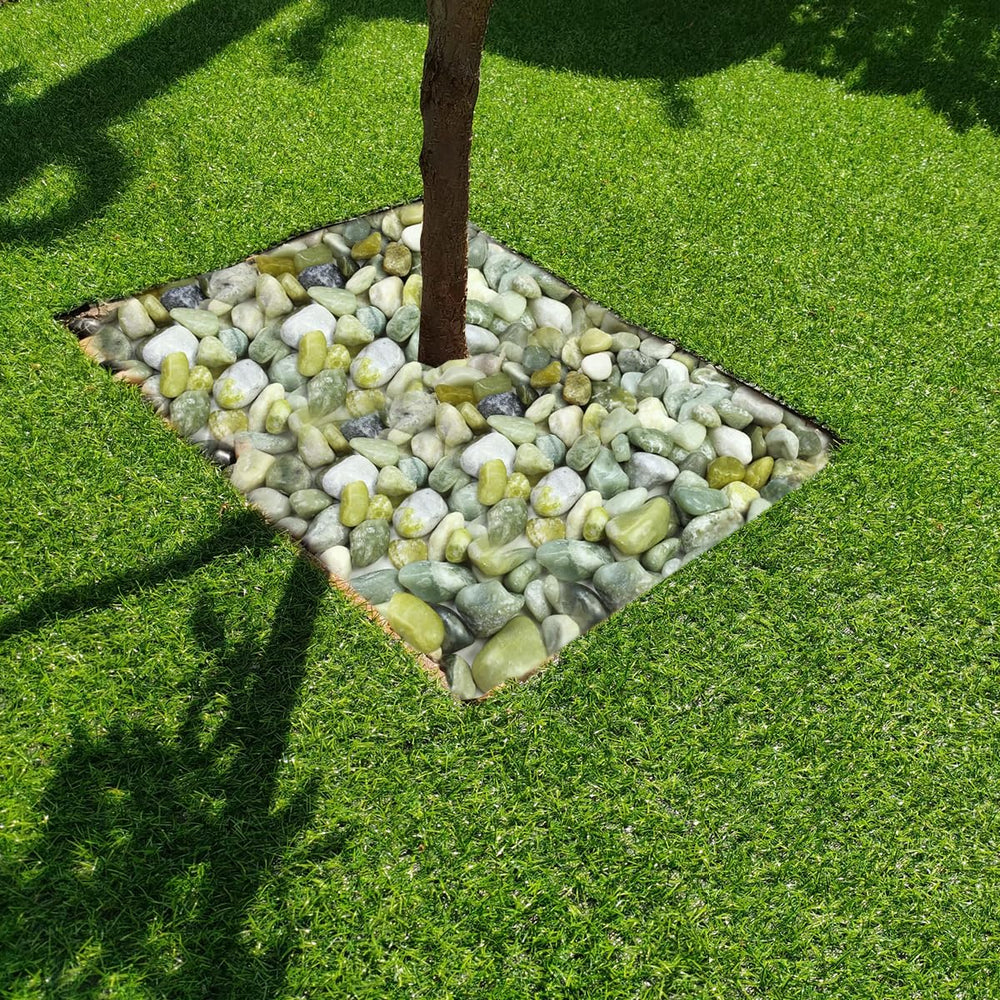 YISZM stones in glass vase, adds stable decorative support and color