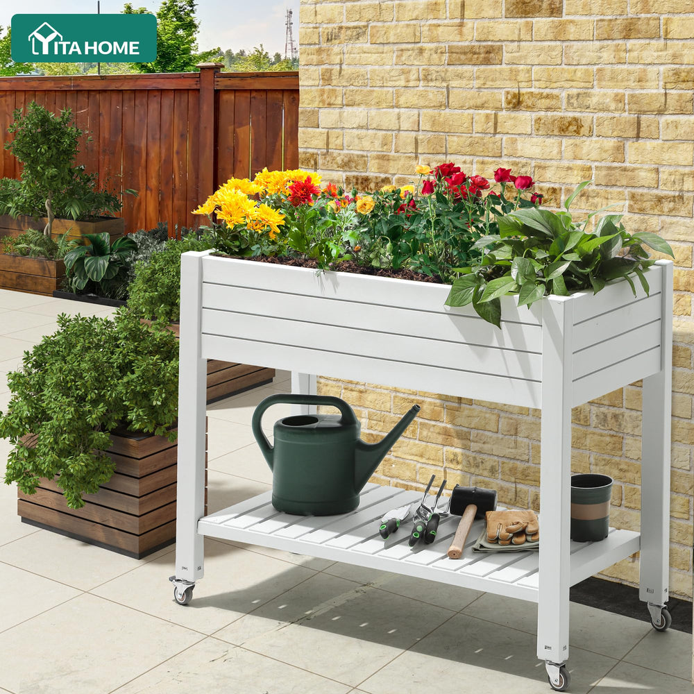 YITAHOME close-up of interior divider and planting depth for separate soils