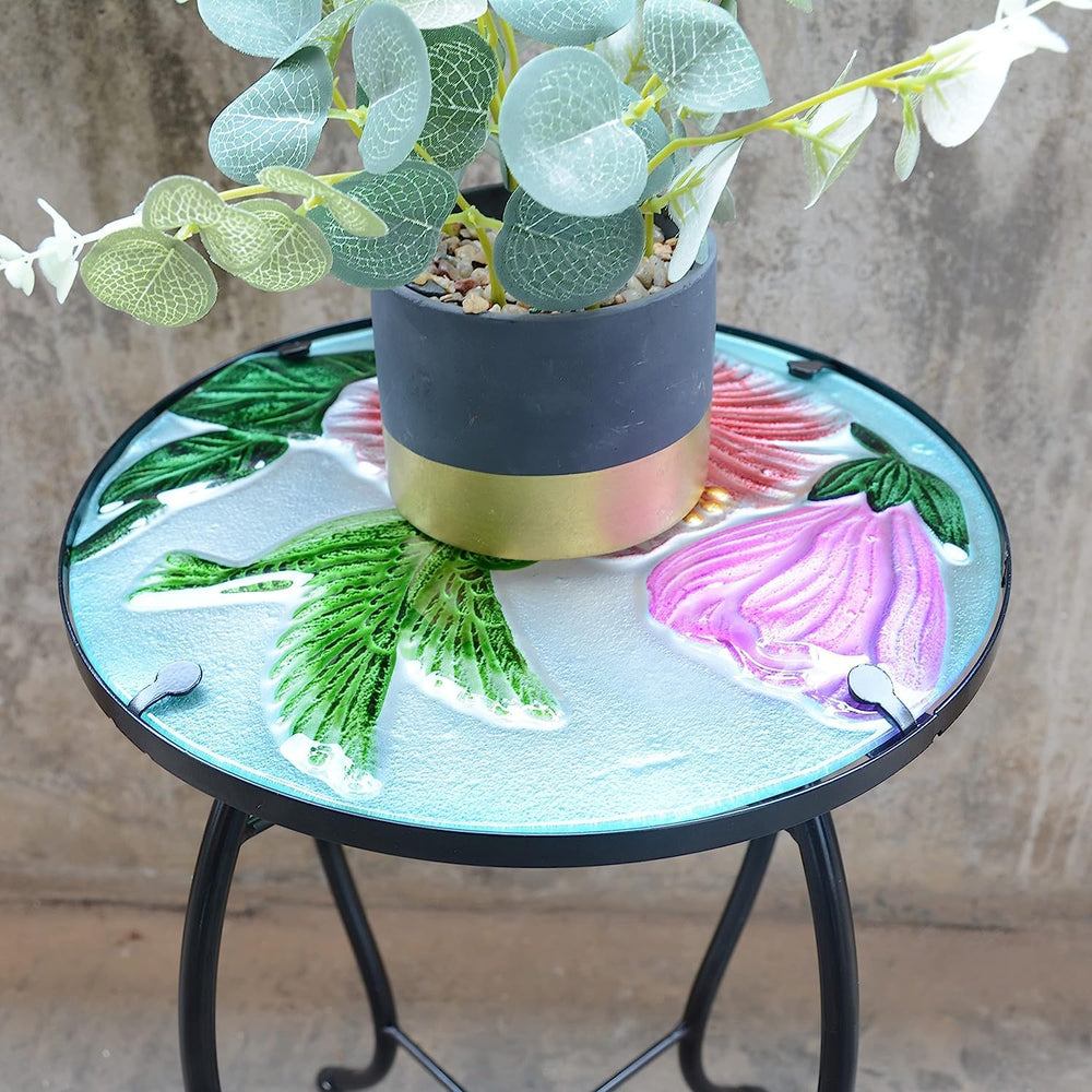 YNGFIL lifestyle garden setting showing charming accent for outdoor decor