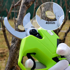YOUGFIN SK5 blade close-up highlighting sharp non-stick edge for cleaner cuts