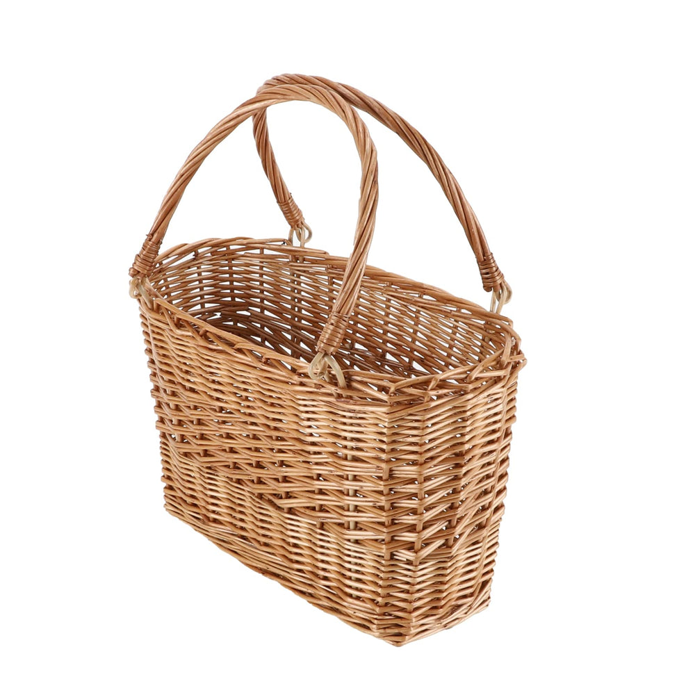 YRLSOTGE front view of wicker basket showing natural finish and carrying benefit