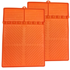 Ytuomzi front view orange mat showing full 16x11.5 surface and slots for organized grilling