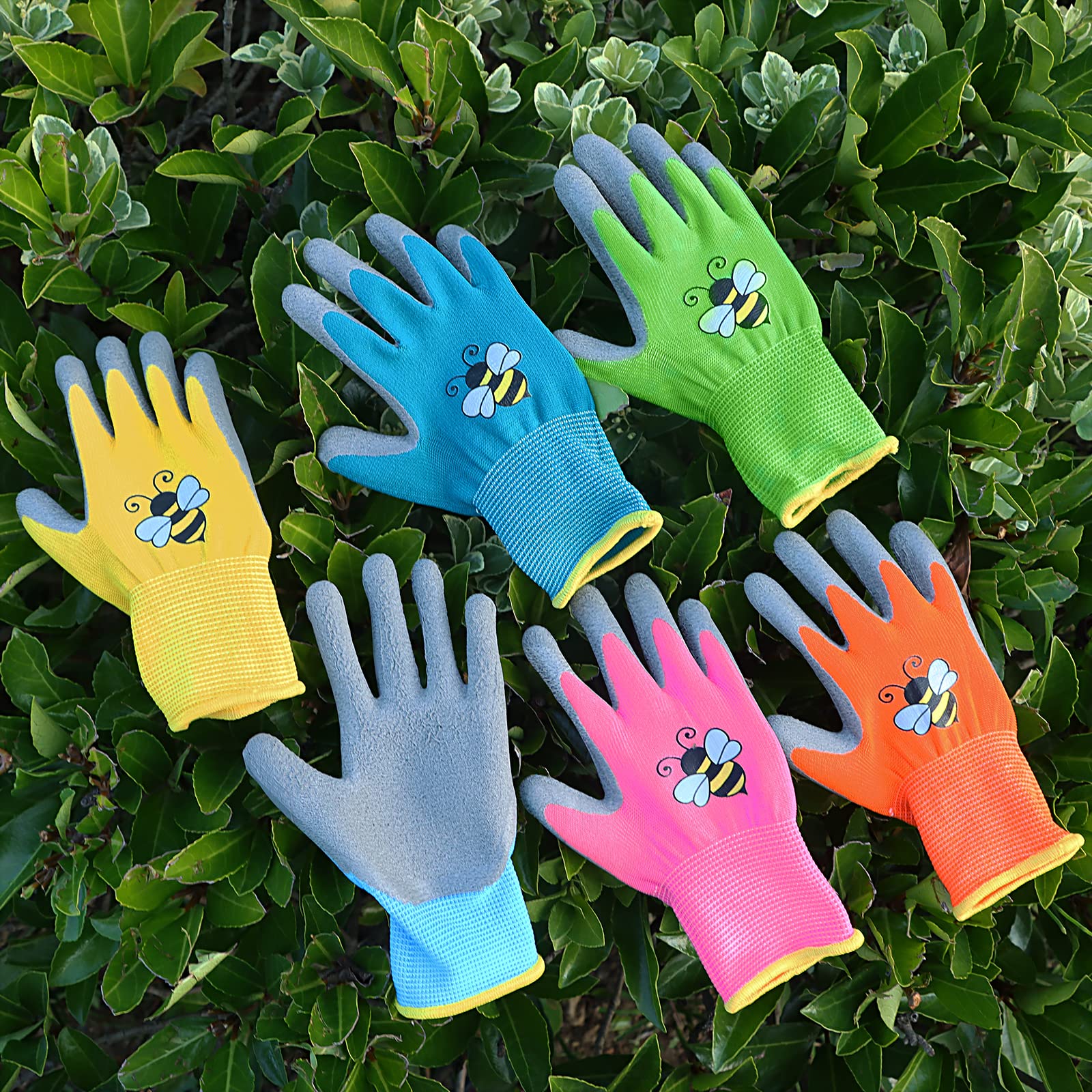 Yumoin size comparison hand showing small fit ideal for ages three to five