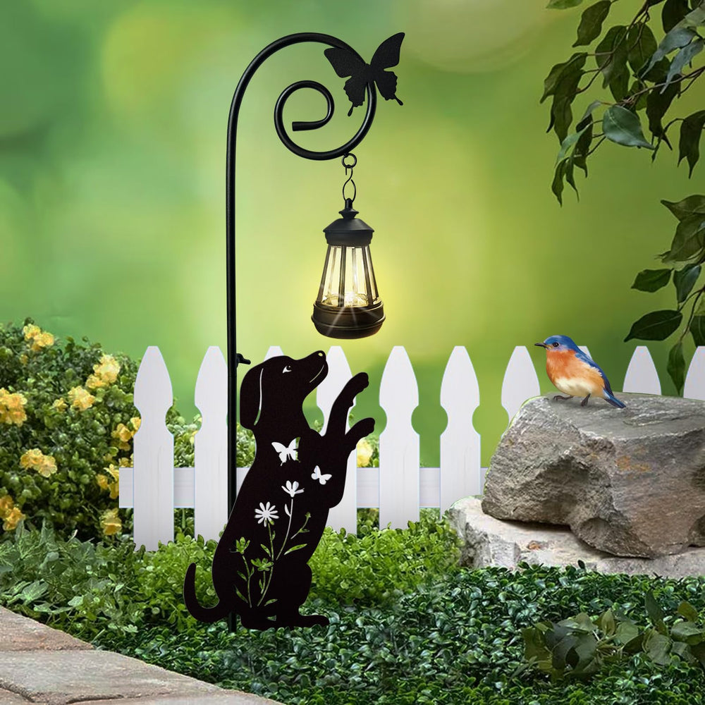 YY Gardenia front view of beagle stake showing decorative lighting benefit