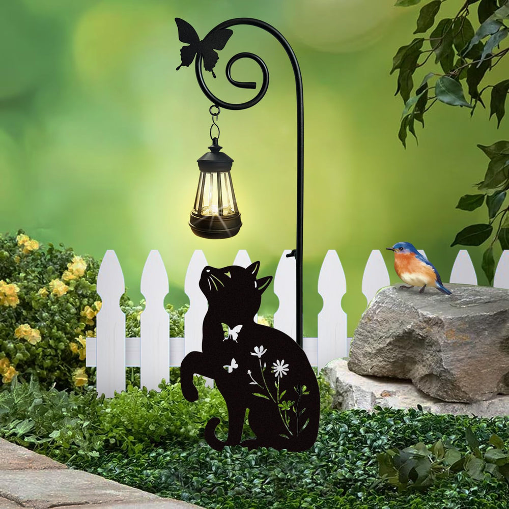 YY Gardenia front view of black cat stake adds charm and soft light