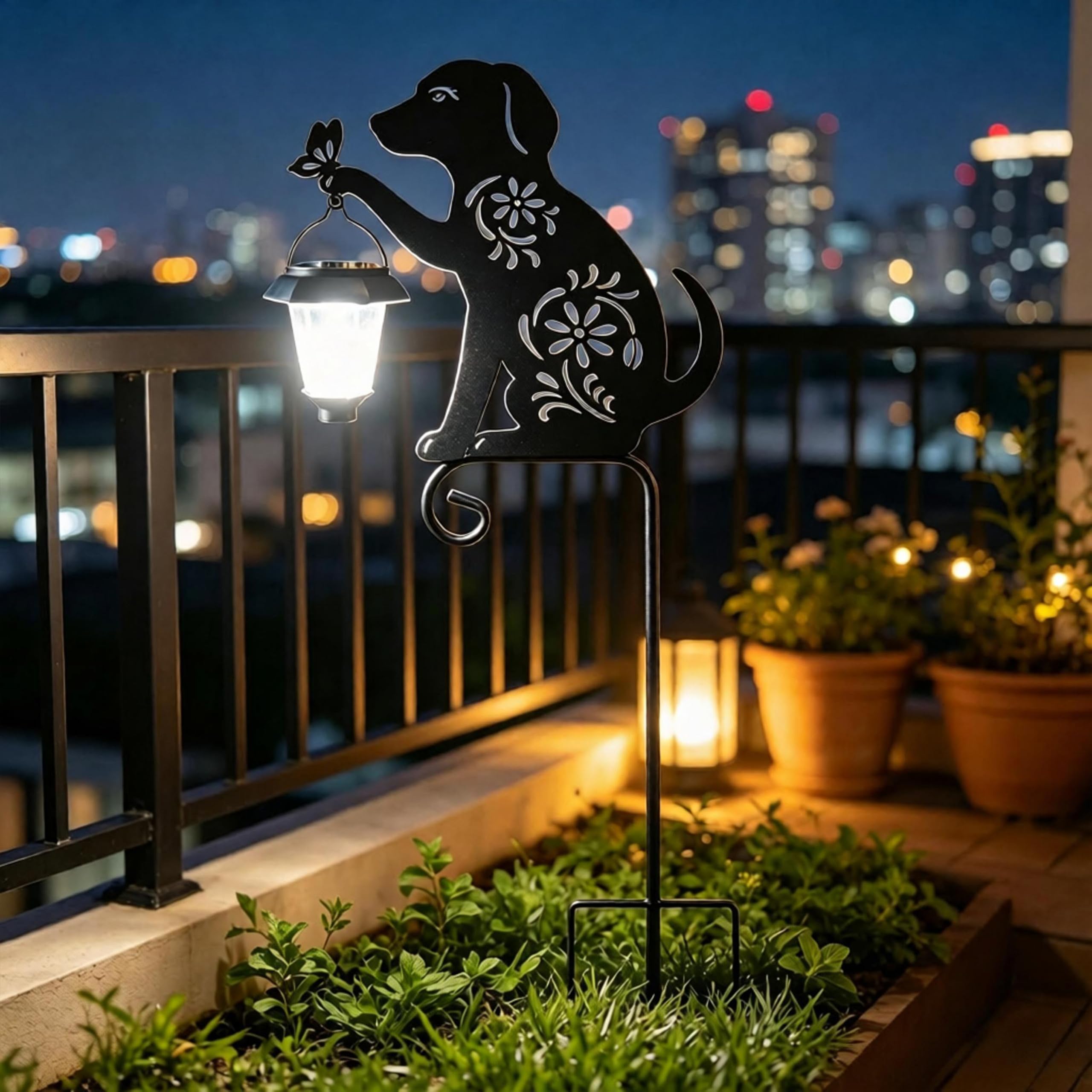 YY-Ladybug lantern close-up showing solar panel and gentle light output benefit