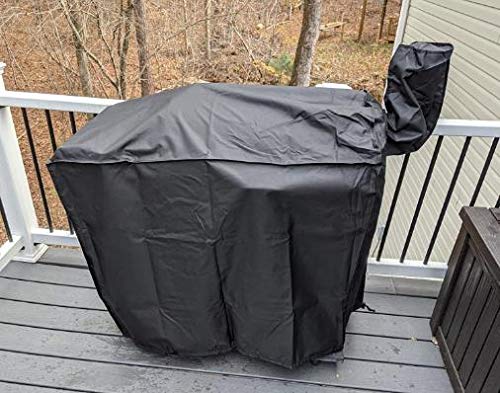 ZBXFCSH lifestyle shot of cover in backyard illustrating all-season protection and neat storage