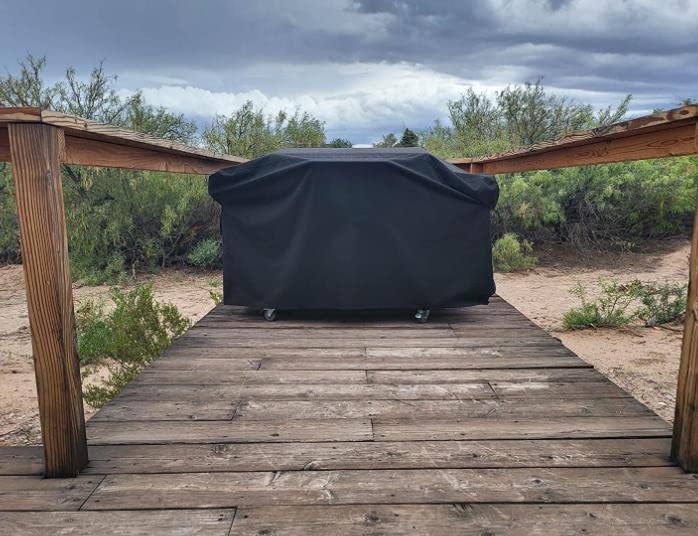 ZBXFCSH covered griddle on patio protecting from weather