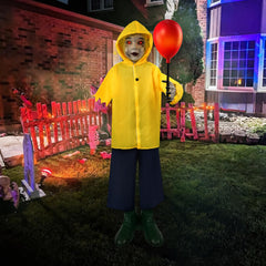 Zesua front view of life-size animatronic creating instant fright