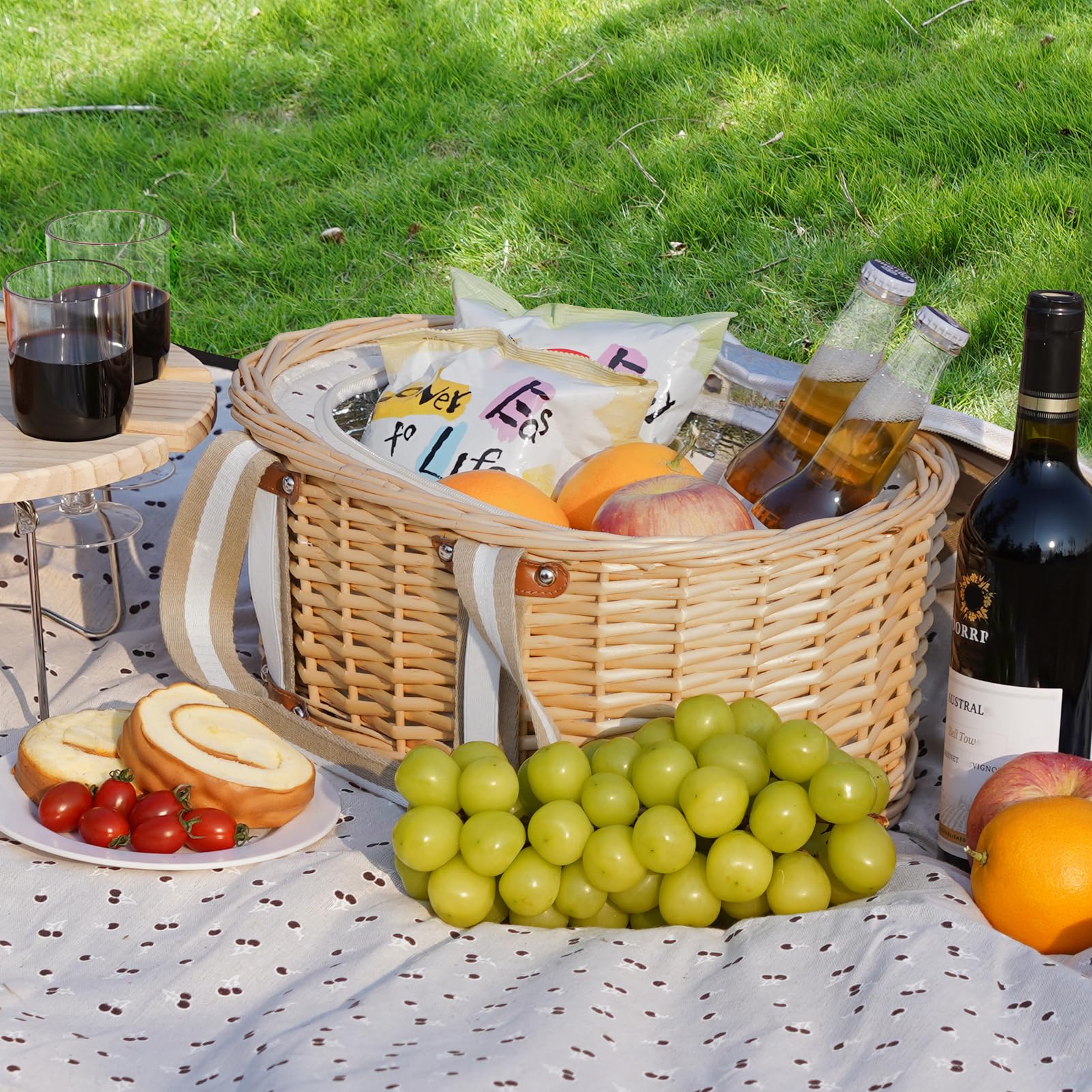 Zettfuly foldable wine table deployed for stable drink placement