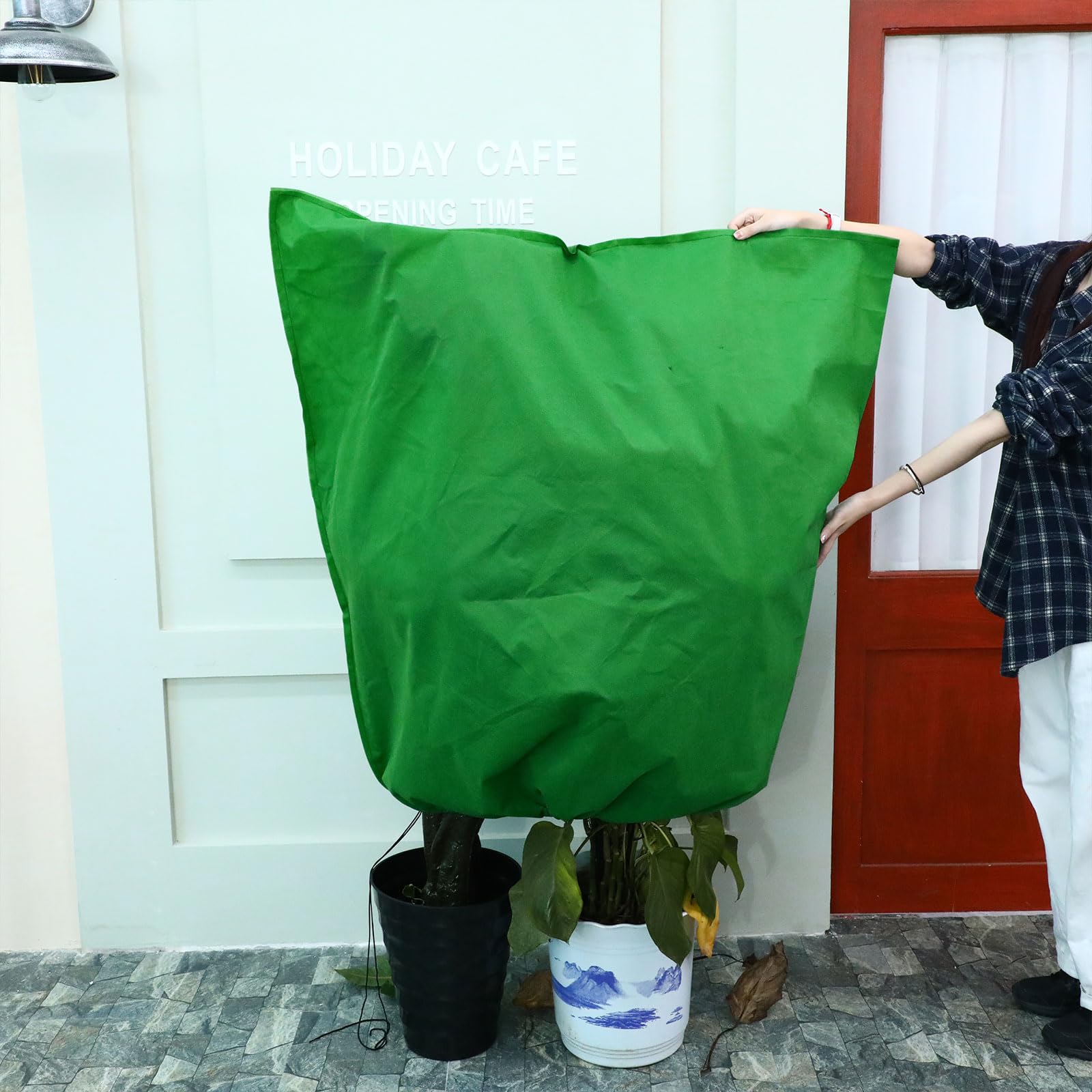 Zhengmy fabric close-up highlighting breathable non-woven texture and durability benefit