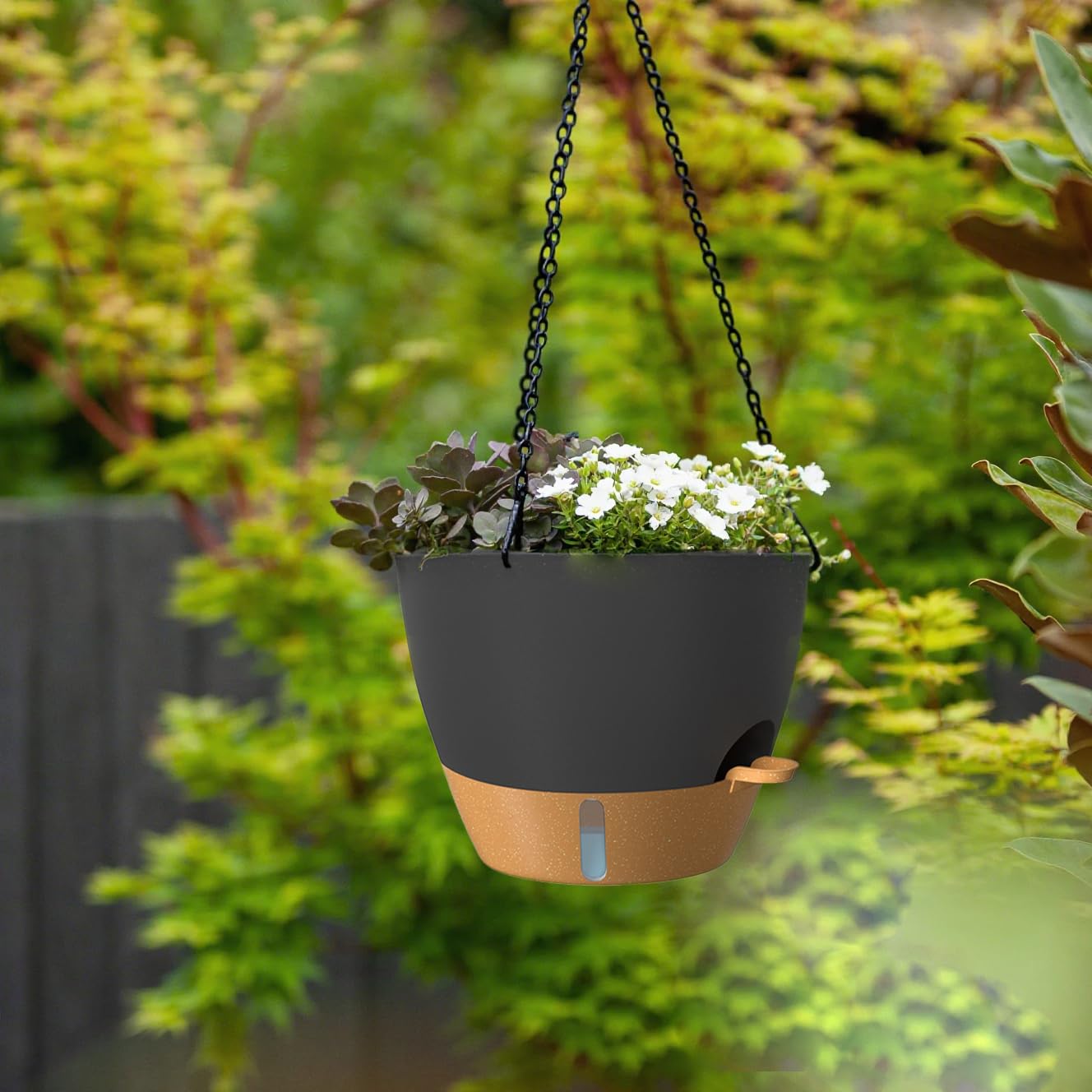 ZMTECH triangular chain and hook providing secure load-bearing support