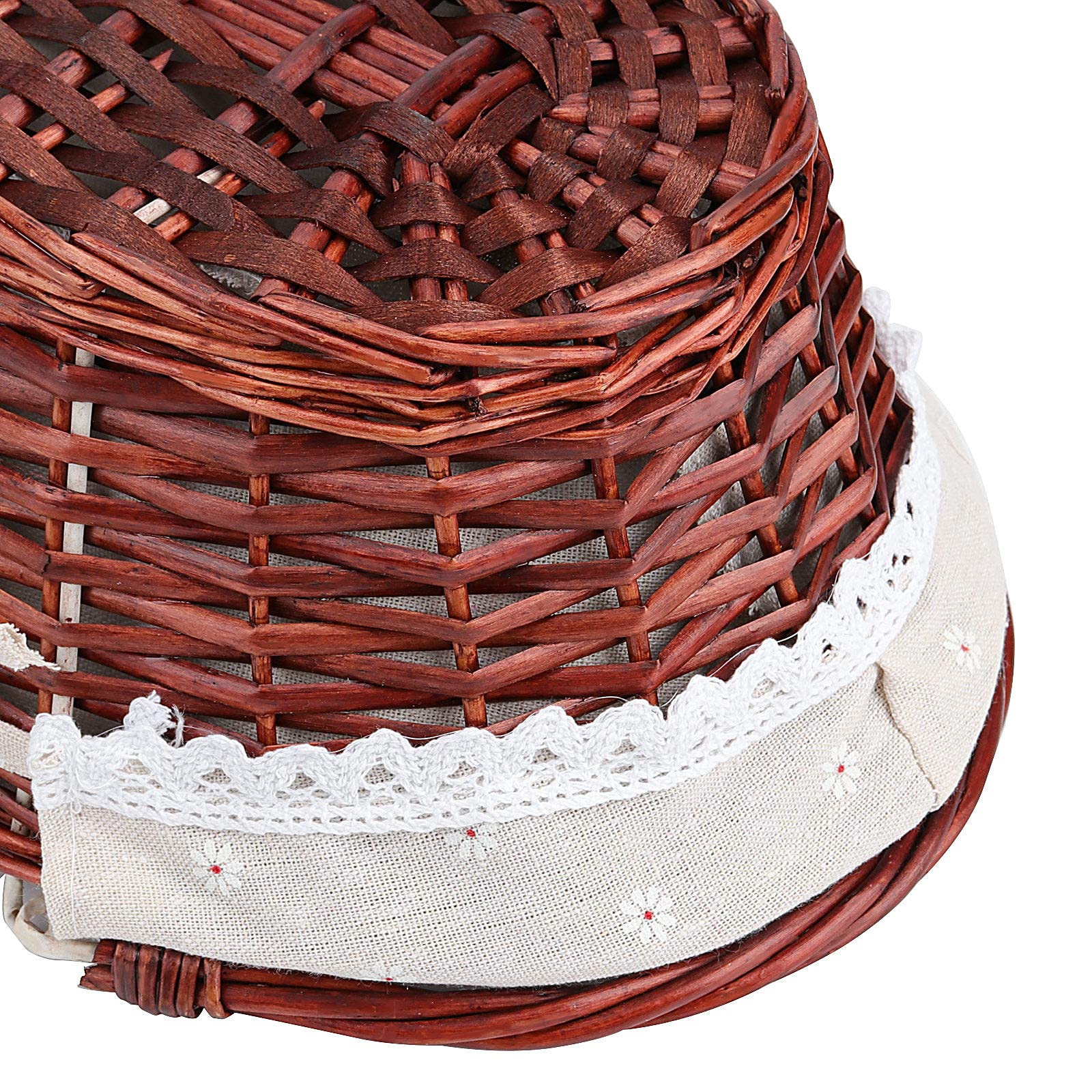 ZOENHOU basket filled with fruit displaying strong carrying capacity and rustic charm