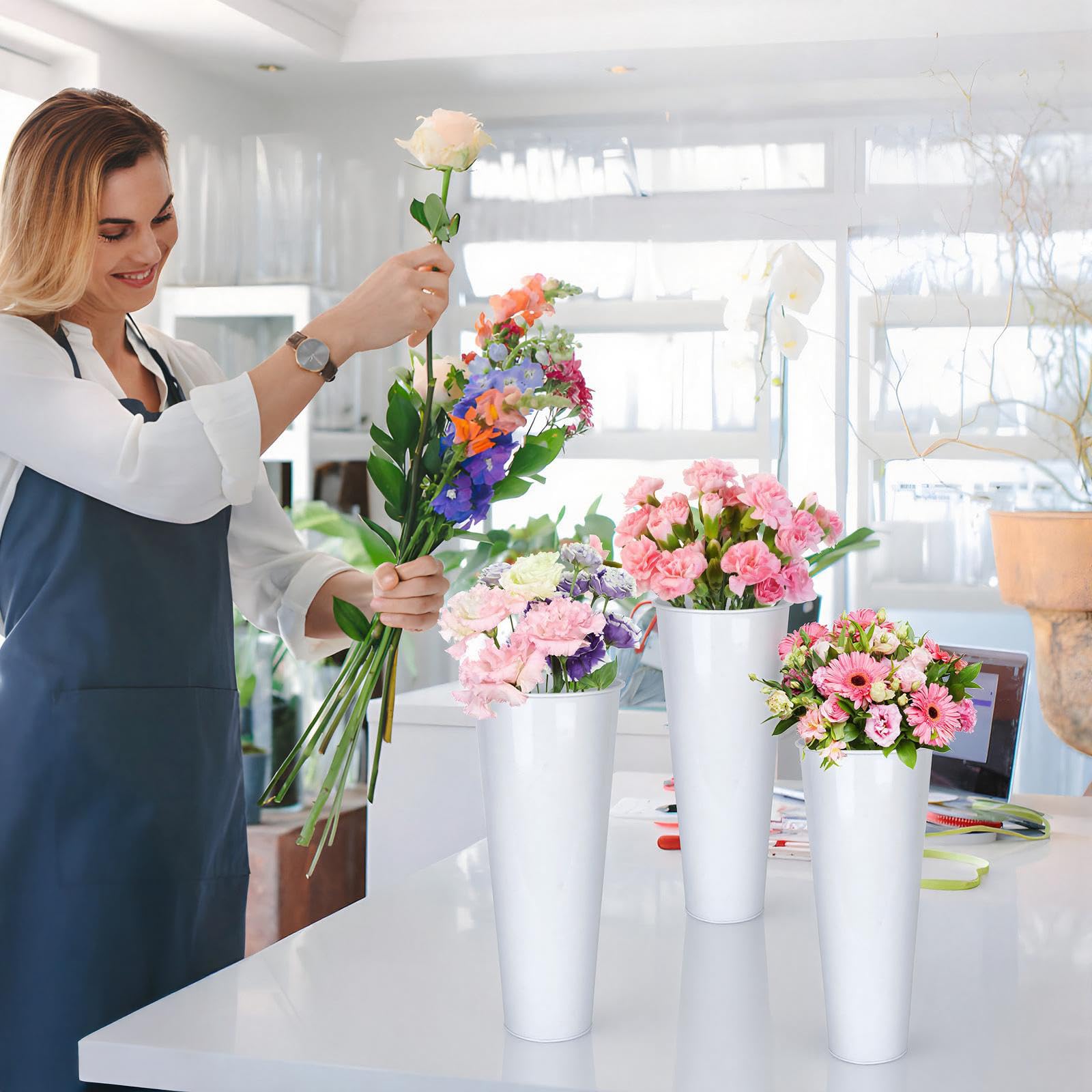 ZpigToor wedding lifestyle display showing portable cart enhancing event décor