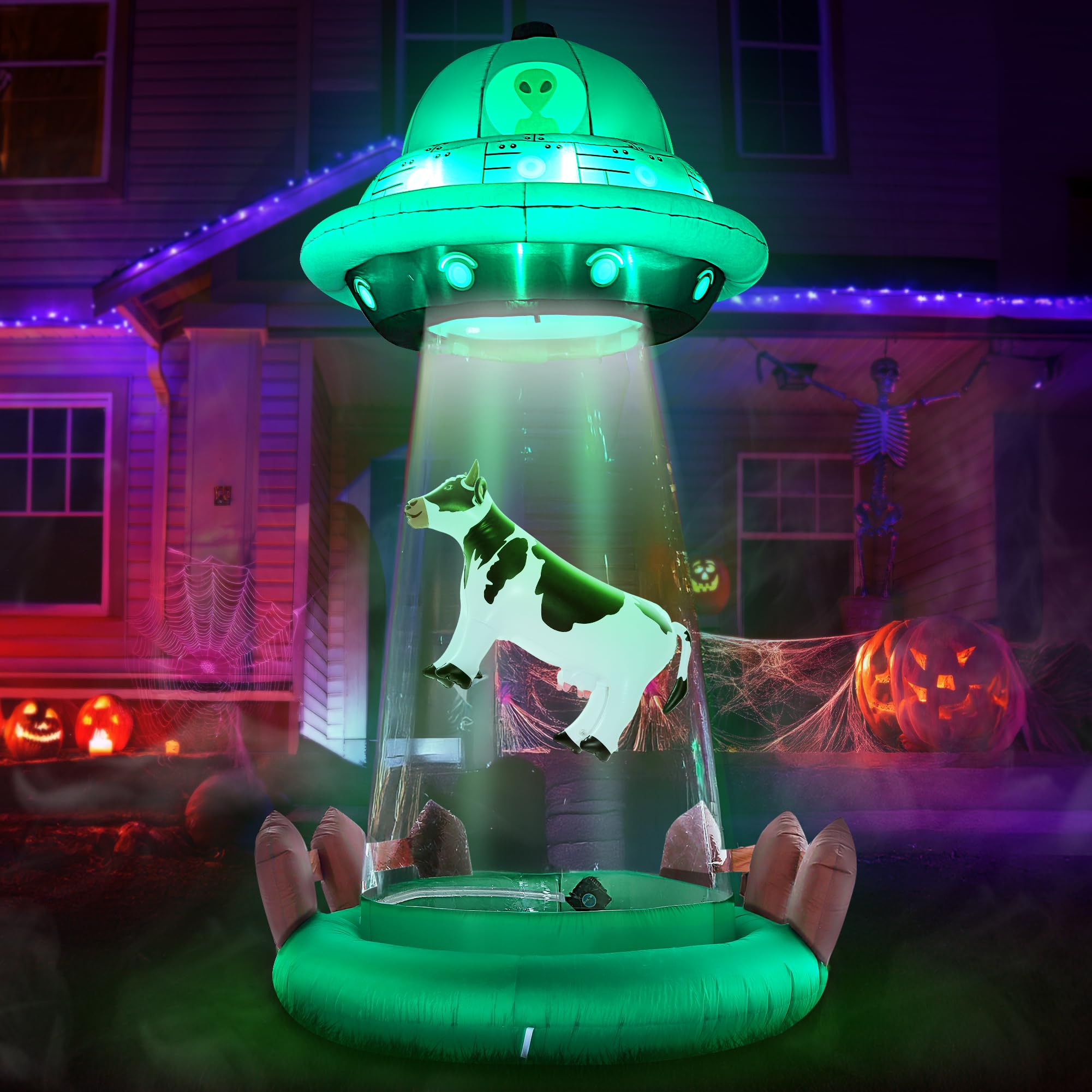 ZPISF front view of 10ft UFO inflatable showing dramatic yard impact