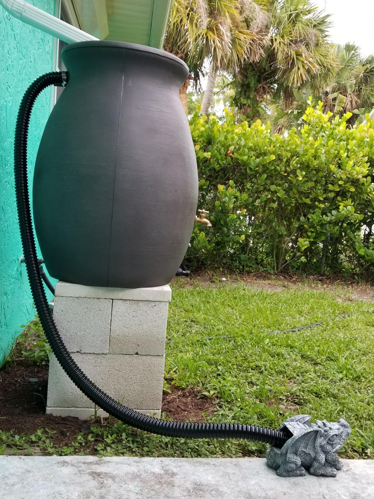 ZY-hosetube blending into pond edge showing low visual impact and natural appearance